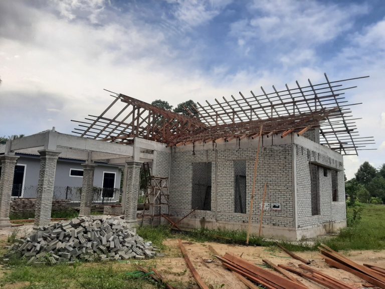 PROGRESS PEMBINAAN RUMAH 033